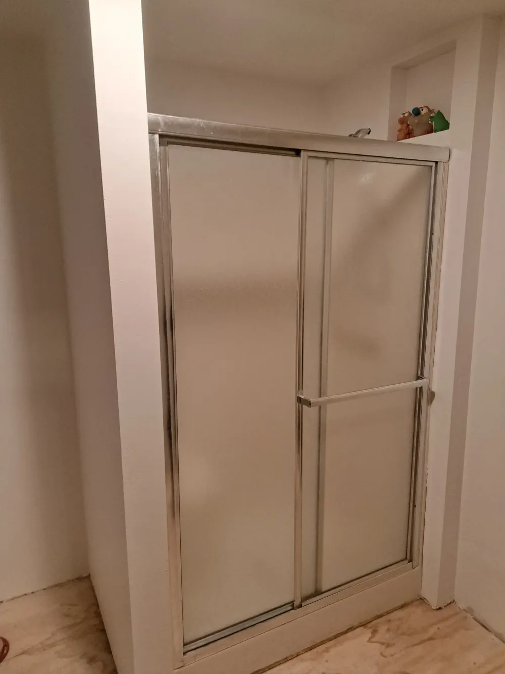 Bathroom Restoration B image